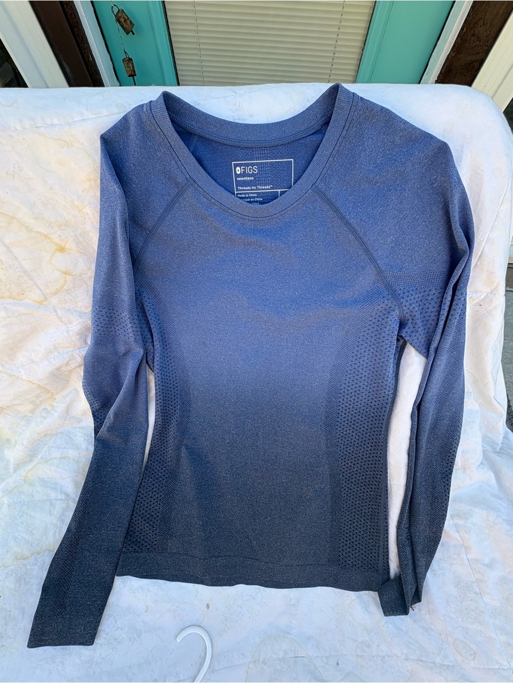 Figs Women’s M salta seamless underscrub.  Blue.
